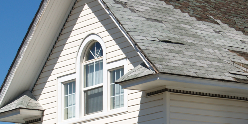Best Roofing Materials for Seattle's Rain: A Side-by-Side Comparison